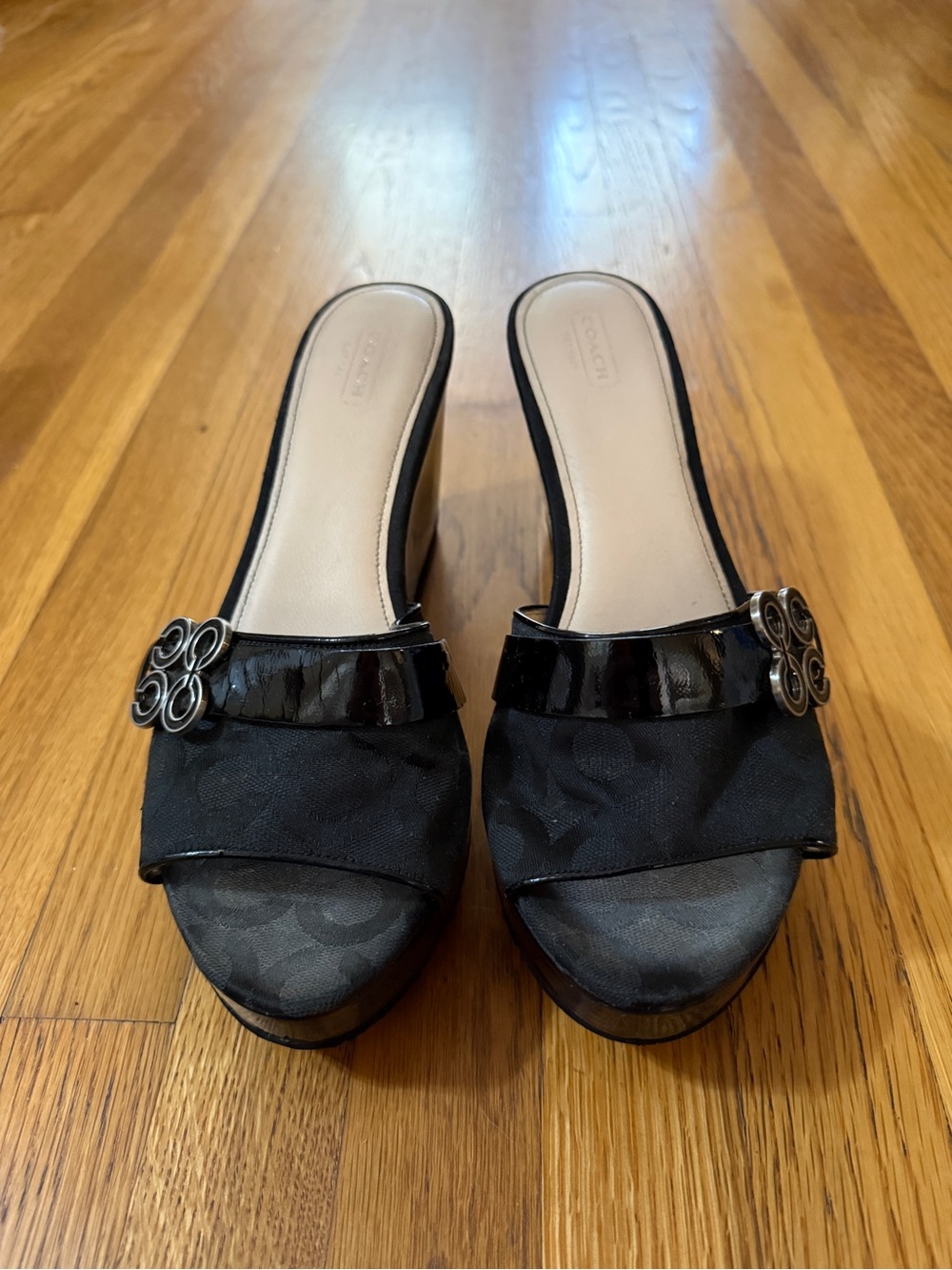 Vintage Coach Black Signature Logo Wedge Slide Sandals 11B - Picture 3 of 10